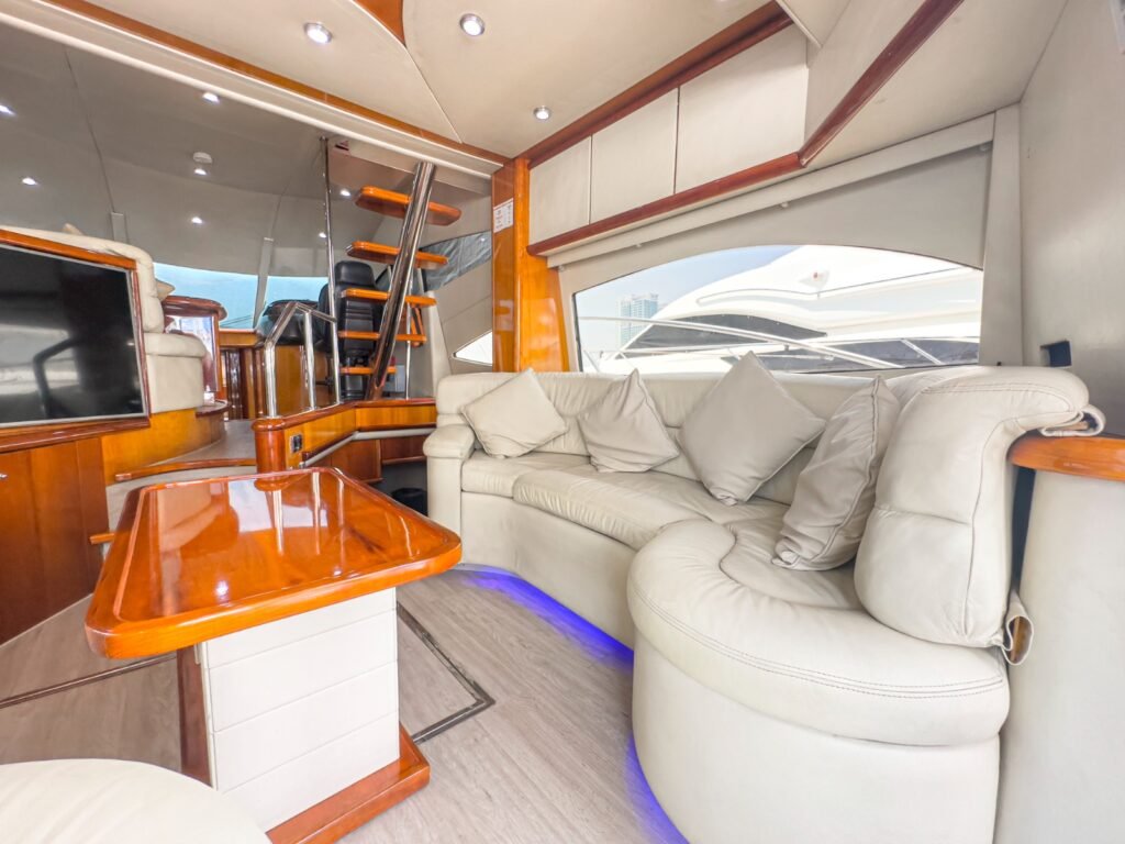 Yacht Rental