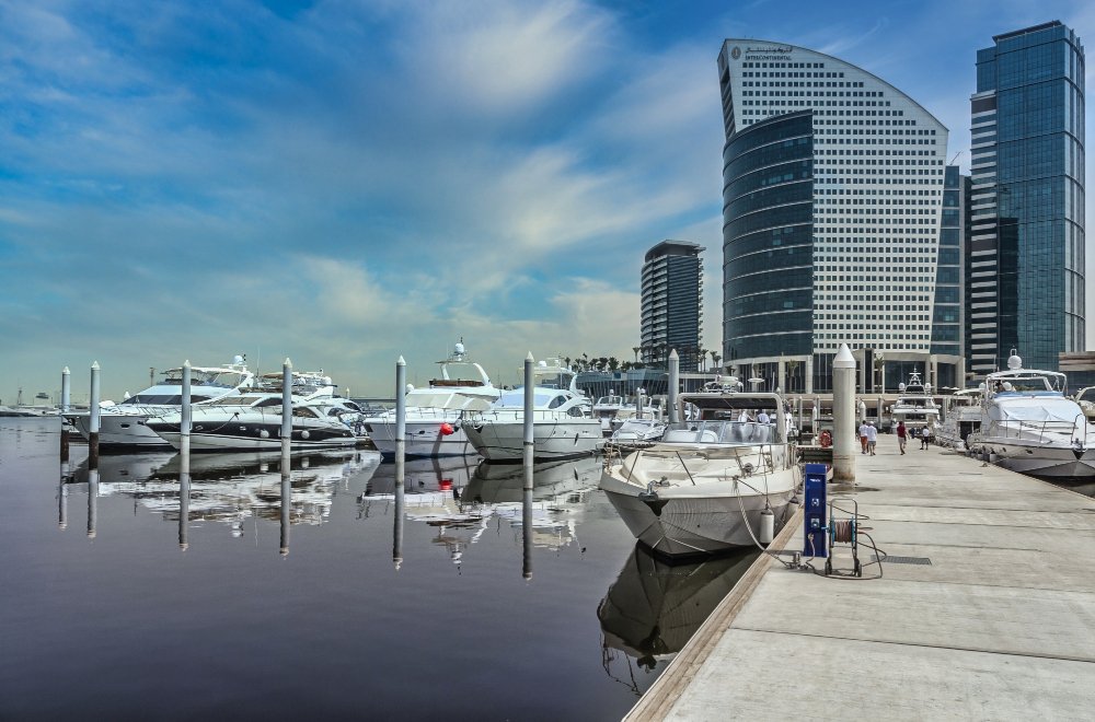 Embrace Winter with a Boat Rental in Dubai