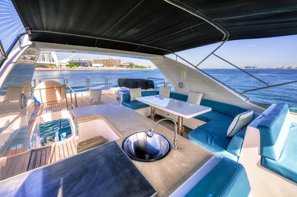 Yacht rental